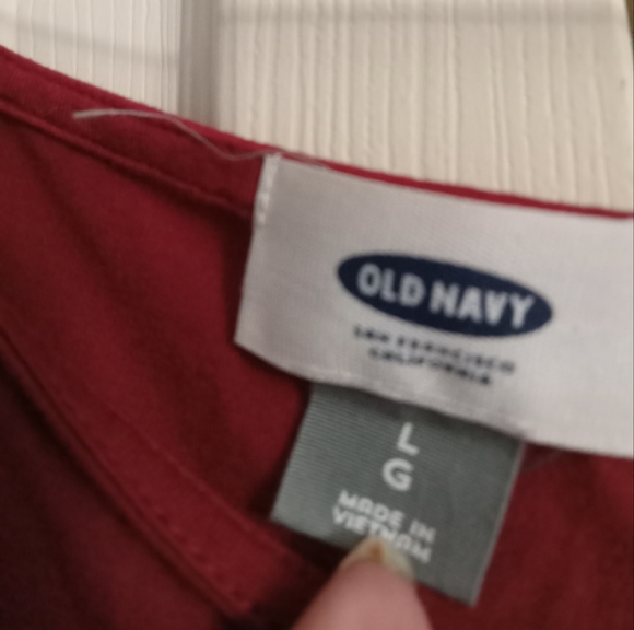 Red short sleeve shirt - Picture 3 of 3